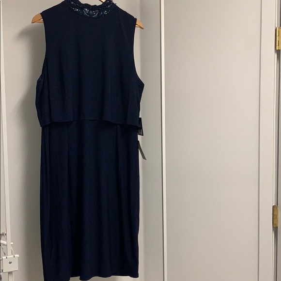 MARINA Dresses & Skirts - Marina SZ18W navy beaded neckline evening dress